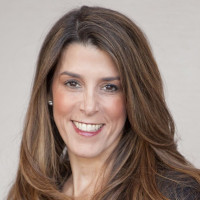 https://www.consolidatedcredit.org/es/wp-content/uploads/2019/11/09_Leslie.jpg