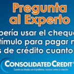 ¿Debería usar el cheque de estímulo para pagar mis tarjetas de crédito cuanto antes?