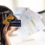 ¿Qué sucede si no pago la deuda de tarjetas de crédito?