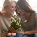 Cómo consentir a mamá sin afectar su presupuesto