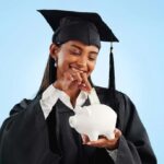 Consejos financieros para recién graduados que ingresan al mundo laboral